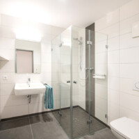 1 Zimmer-Apartment Bad Innen
